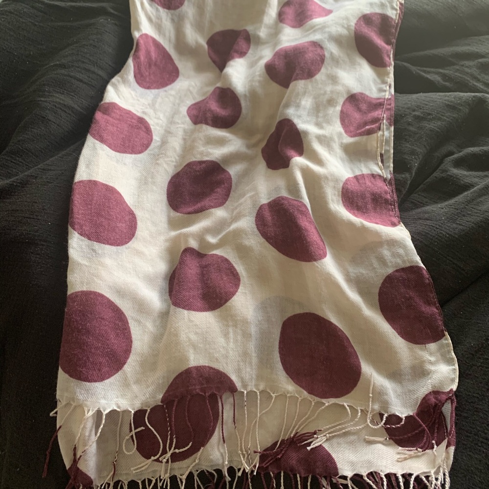 Super cute and fun long scarf